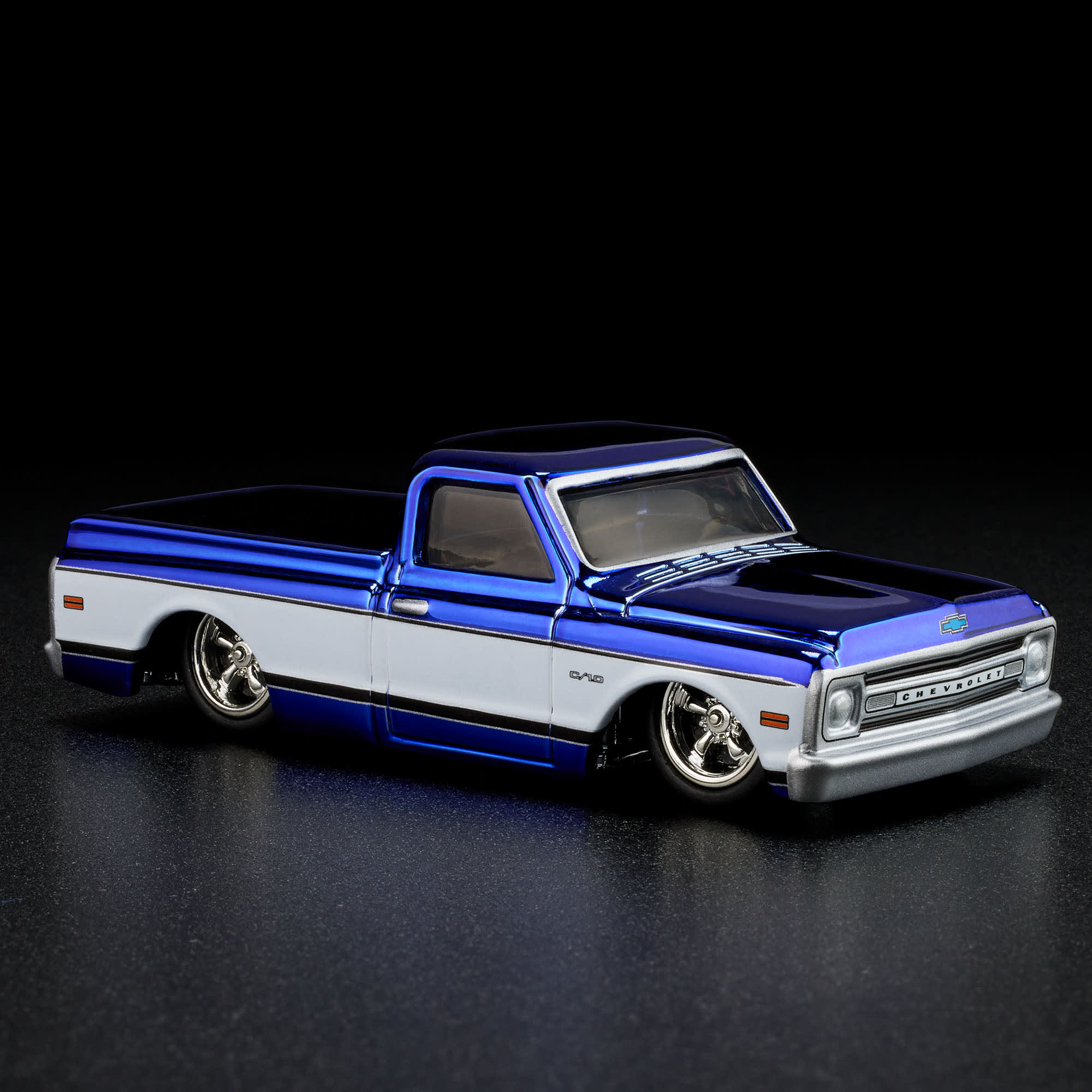 Hot Wheels RLC Exclusive 1969 Chevy C-10