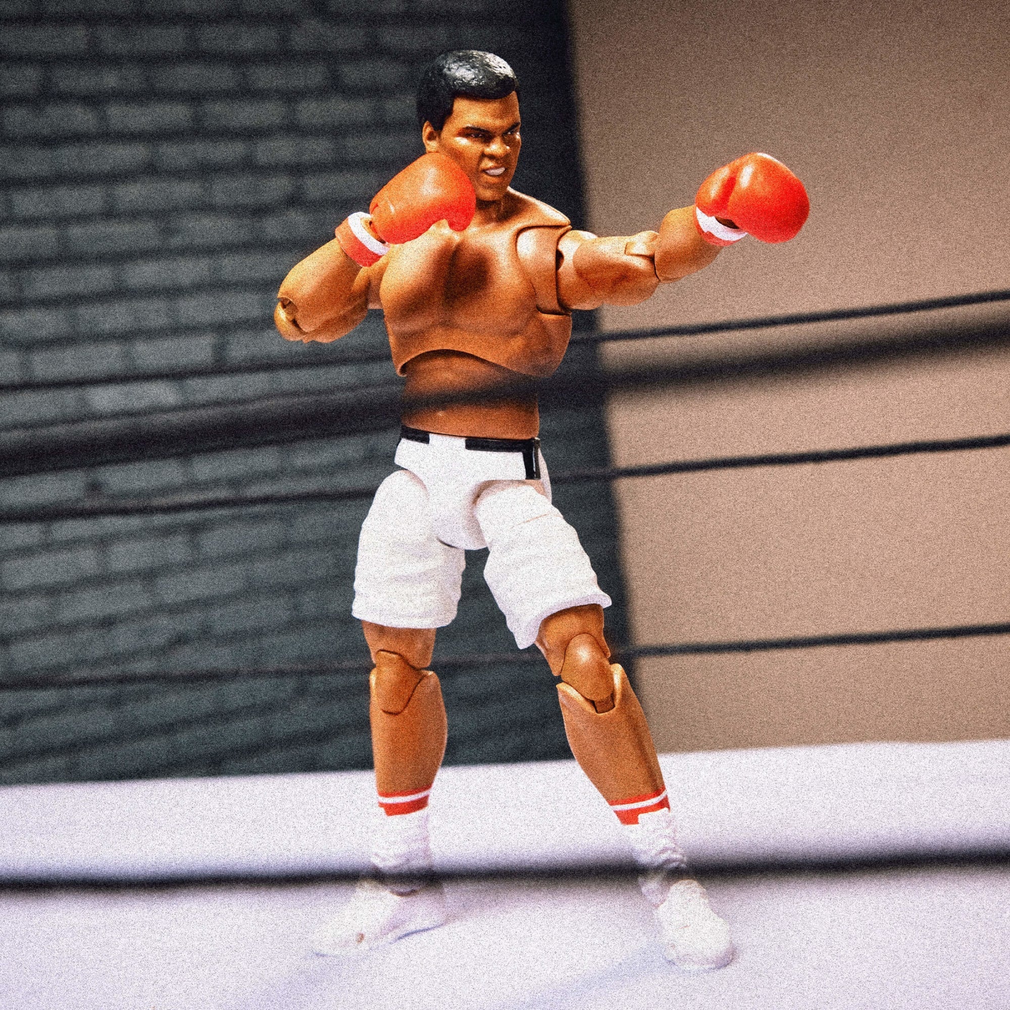 WWE Ultimate Edition Muhammad Ali Action Figure Set